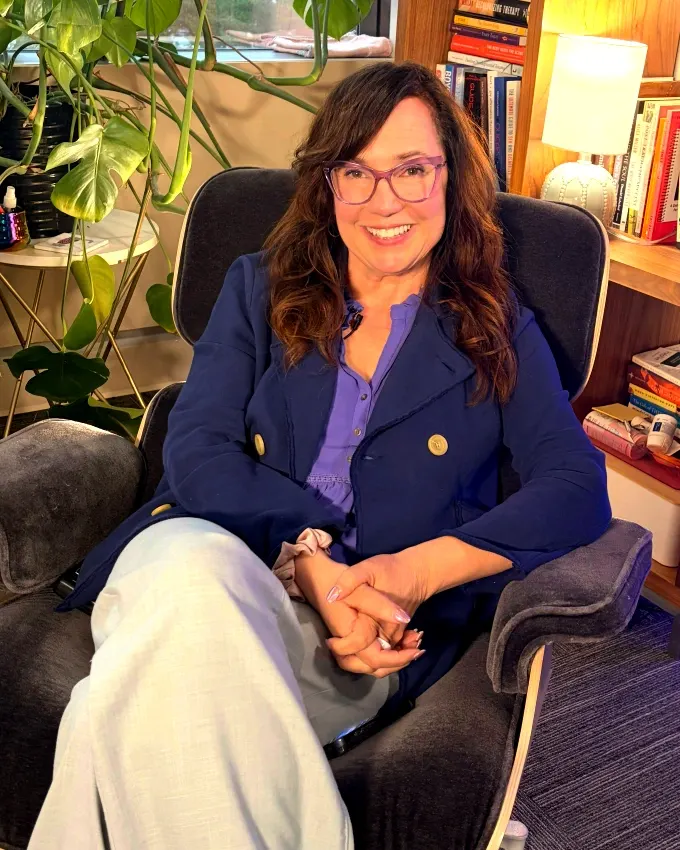 Lori Guidone, founder of evoke psychotherapy